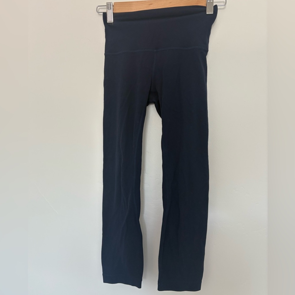 lululemon Align High-Rise Crop 21 inch navy blue size 2